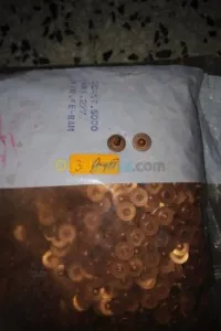 Revêt et bouton à pression 