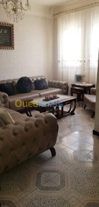 شقة-بيع-3-غرف-البليدة-الجزائر