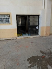 البليدة-الجزائر-شقة-byaa-shk-3-ghrf-alblyd