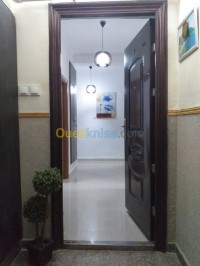 شقة-بيع-4-غرف-الجزائر-برج-البحري