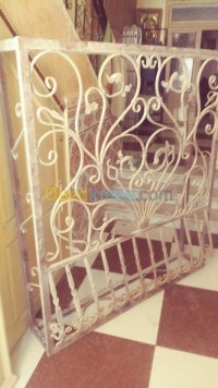 برج-بوعريريج-الجزائر-ديكورات-و-ترتيب-barraudage-fenetre
