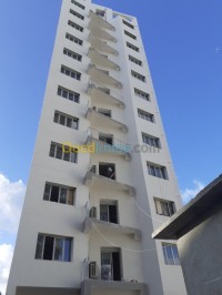 alger-centre-algerie-construction-travaux-façade-monocoche