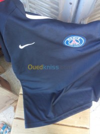 توب-و-تي-شيرت-maillot-ذراع-بن-خدة-تيزي-وزو-الجزائر