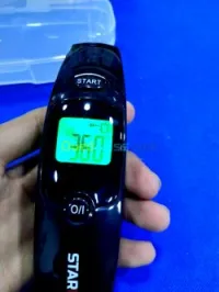 Thermomètre frontale sans contact