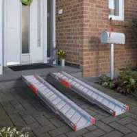 Rampe d'accès  pour fauteuils roulants