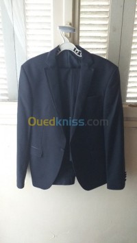 تيزي-وزو-الجزائر-بدلة-و-بليزر-costume