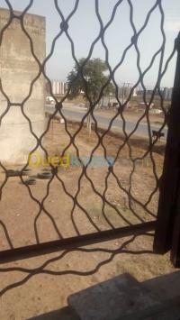 شقة-بيع-3-غرف-عنابة-الجزائر