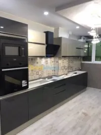 Cuisine equipeé , Dressing 