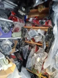 Feu rouge radiateur rétroviseur phare capot aille rétroviseur par choc essieu berceau