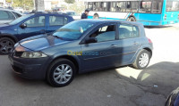 alger-centre-algerie-moyenne-berline-renault-megane-2-2009