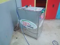 Machine nettoyage a la vappeur