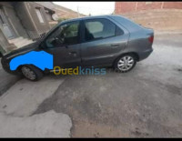 batna-arris-algerie-break-familiale-citroen-xsara-2004