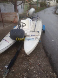 Zodiac  Catamaran 