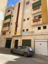 مستغانم-الجزائر-شقة-byaa-shk-4-ghrf-mstghanm
