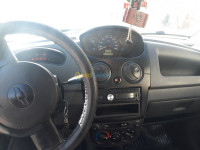 laghouat-algerie-mini-citadine-chevrolet-spark-2013