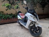 الجزائر-بئر-خادم-دراجة-نارية-سكوتر-sym-joyride-200i-evo-2013