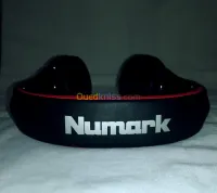 Numark HF325