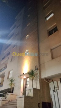 شقة-كراء-الجزائر-دالي-ابراهيم