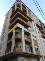 construction-travaux-peinture-facade-en-monocouche-griffe-alger-centre-algerie