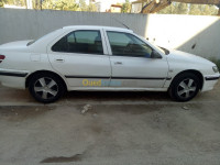 bejaia-algerie-berline-peugeot-406-2001