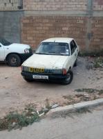 bejaia-timezrit-algerie-berline-peugeot-305-1987