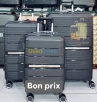 alger-dar-el-beida-algerie-valises-et-sacs-de-voyage-valise