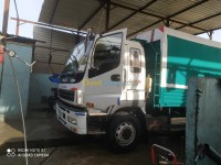 سكيكدة-الجزائر-شاحنة-isuzu-platau-2007