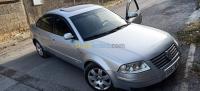 batna-algerie-grande-berline-volkswagen-passat-2003