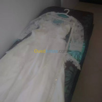 alger-birkhadem-algerie-robes-blanches-robe-de-mariee-toute-en-dentelle