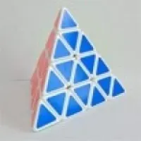 المكعب الهرمي PYRAMIX