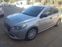 ميلة-الجزائر-صالون-سيدان-peugeot-301-2013