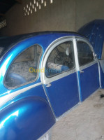 skikda-algerie-citadine-citroen-2-cv-1971