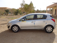 biskra-algerie-citadine-opel-corsa-enjoy-2014