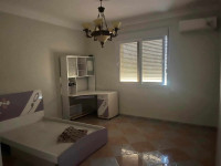 appartement-location-f4-alger-hydra-algerie