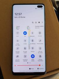Samsung Galaxy S10+ thumbnail 2