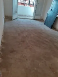 Placo plâtré. peinture. Gerflex. Resin