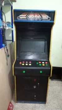 ARCADE MACHINE 