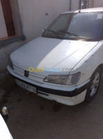 alger-birkhadem-algerie-citadine-peugeot-306-1997