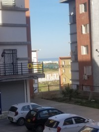 جيجل-الجزائر-شقة-byaa-shk-3-ghrf-jyjl