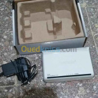 tizi-ouzou-algerie-réseau-connexion-tenda-switch-ethernet-5-port