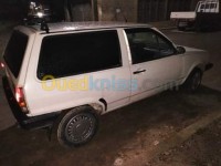 باتنة-الجزائر-سيارة-صغيرة-volkswagen-polo-1990