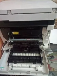 impriment canon laser couleur MF631