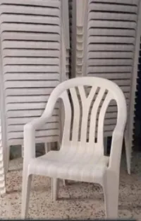 كراسي وطاولات بلاستيك باسعار جد منخفضة