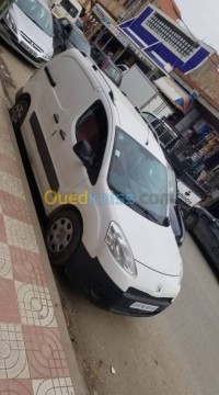تيزي-وزو-الجزائر-تجاري-peugeot-partner-2013