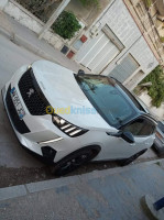 annaba-algerie-tout-terrain-suv-peugeot-2008-2021