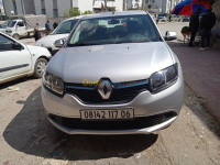 bejaia-algerie-berline-renault-symbol-made-in-bladi-2017