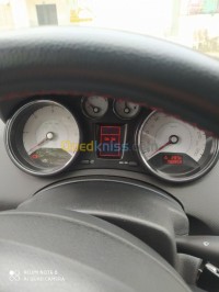 الجزائر-الرغاية-سيدان-متوسطة-peugeot-308-2014