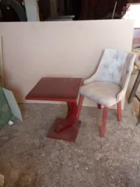 Tables et chaises pour salons