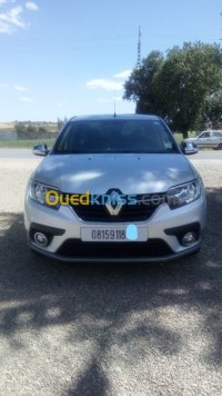 الشلف-وادي-الفضة-الجزائر-صالون-سيدان-renault-symbol-2018