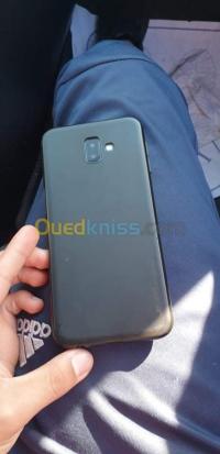 Samsung J6 plus thumbnail 3